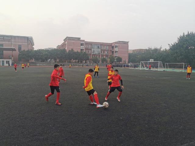 1652844888807078421.jpg 7ac57485gy1h2cc3jc6y4j21400u0gtn.jpg